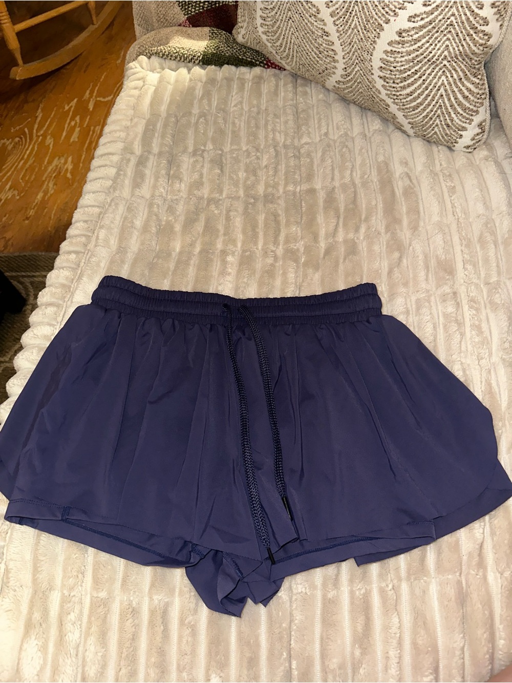Women’s Athletic Drawstring Shorts in Navy